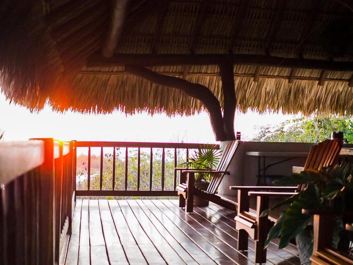 Hotel Bajito Bay トロンコネス エクステリア 写真