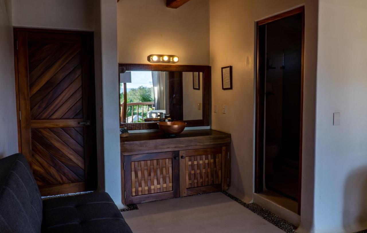 Hotel Bajito Bay トロンコネス エクステリア 写真